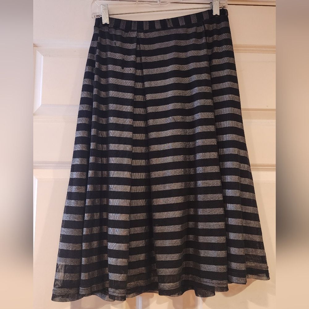 Bcnu black and silver striped stretchy midi skirt S